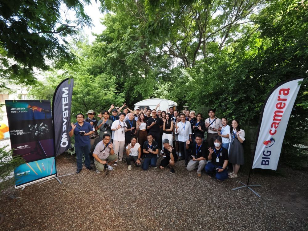 ค้นหามุมมองใหม่ในการถ่ายภาพบุคคลในแบบของคุณ BIG Camera × OM SYSTEM ALL AROUND PORTRAITS 